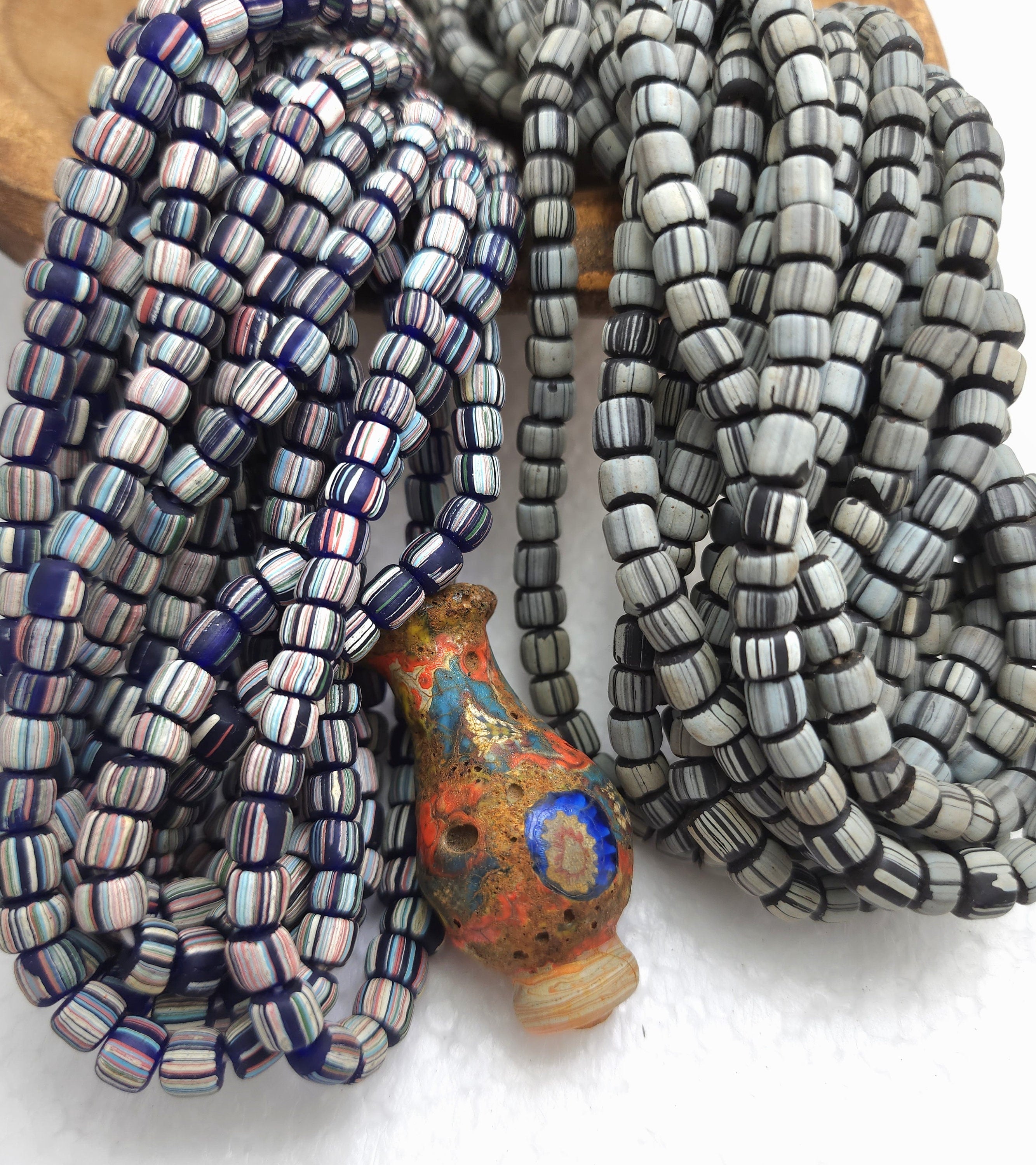 Full Strand 23" Venetian Style Currant Beads / Small Striped Java Beads 5-6mm / Choose Striped Blue Or Black Striped Gray / Indonesia