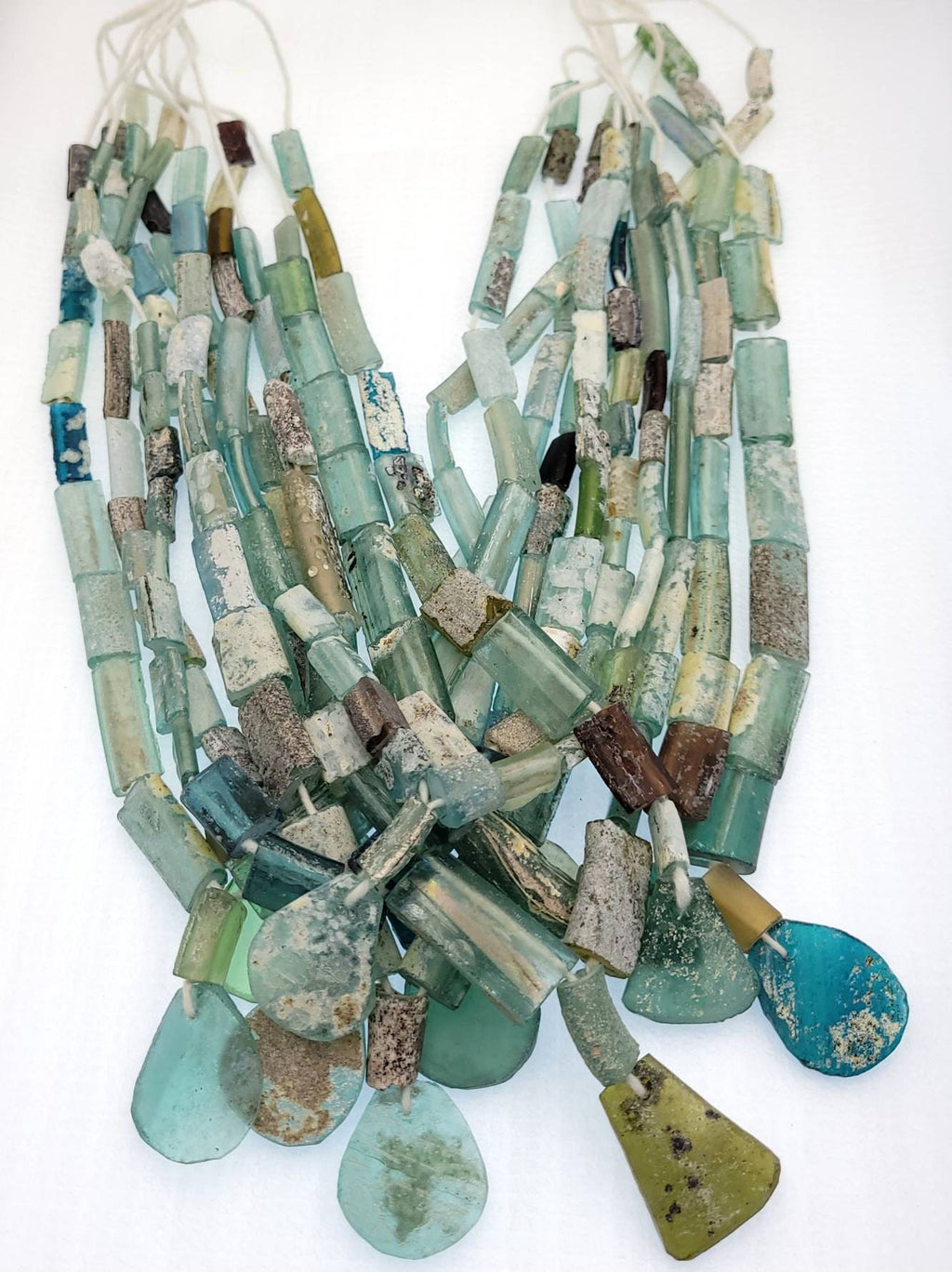 Wow Beautiful Excavated Very Old Roman Glass Speaks For Itself Its Age 2000 Years Old Strand 15 "/ Unique Roman Glass Hard To Find / Jewelry