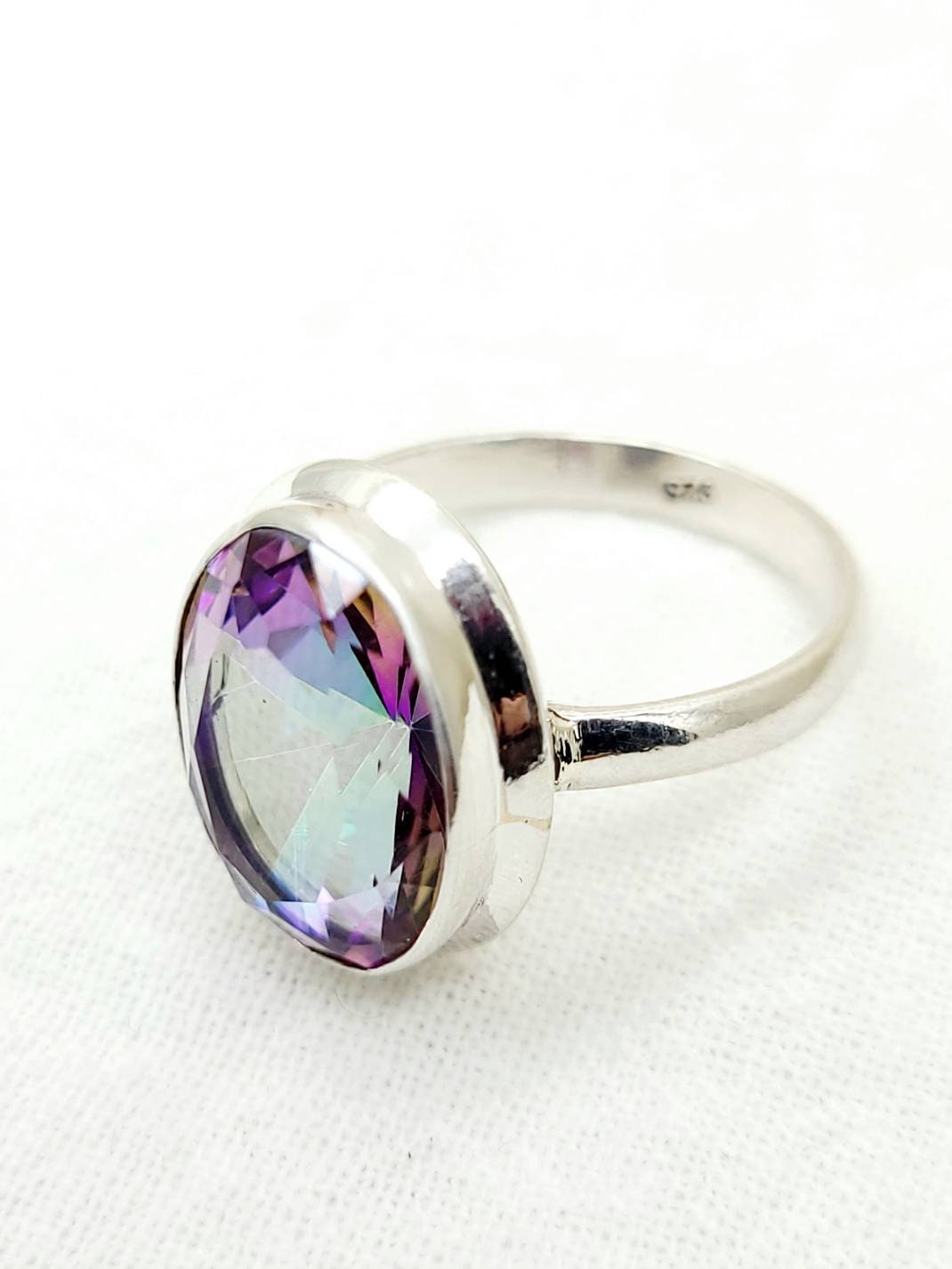 Mystic Topaz Ring Carved in Solid 925 Sterling Silver / Size 5 3/4.