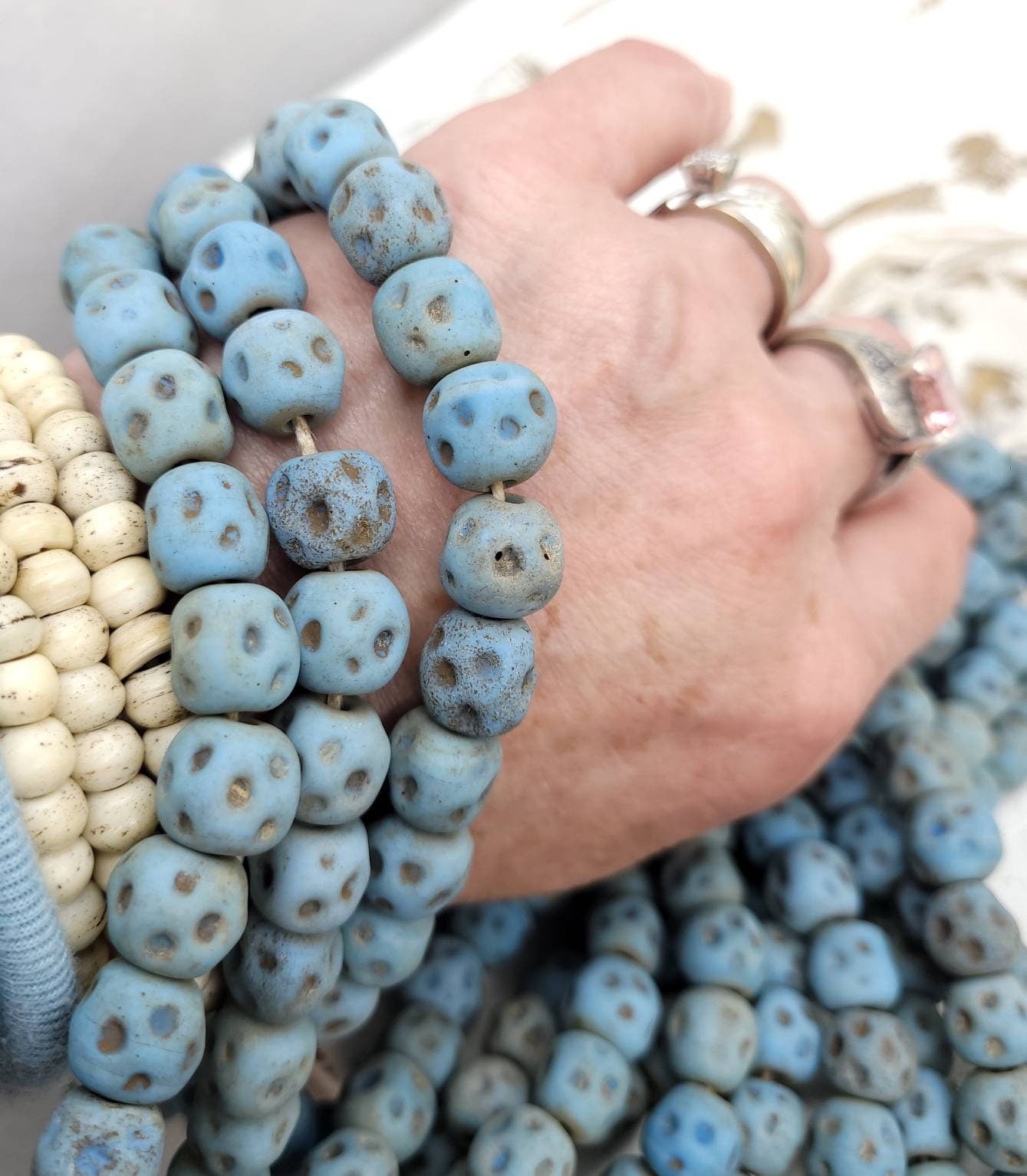 Blue Glass Beads With Rustic Accent 15 Beads 10-11 × 10-11mm / Lampwork Beads / Indonesian / Thailand / Jewelry Making Supplies, Craft.