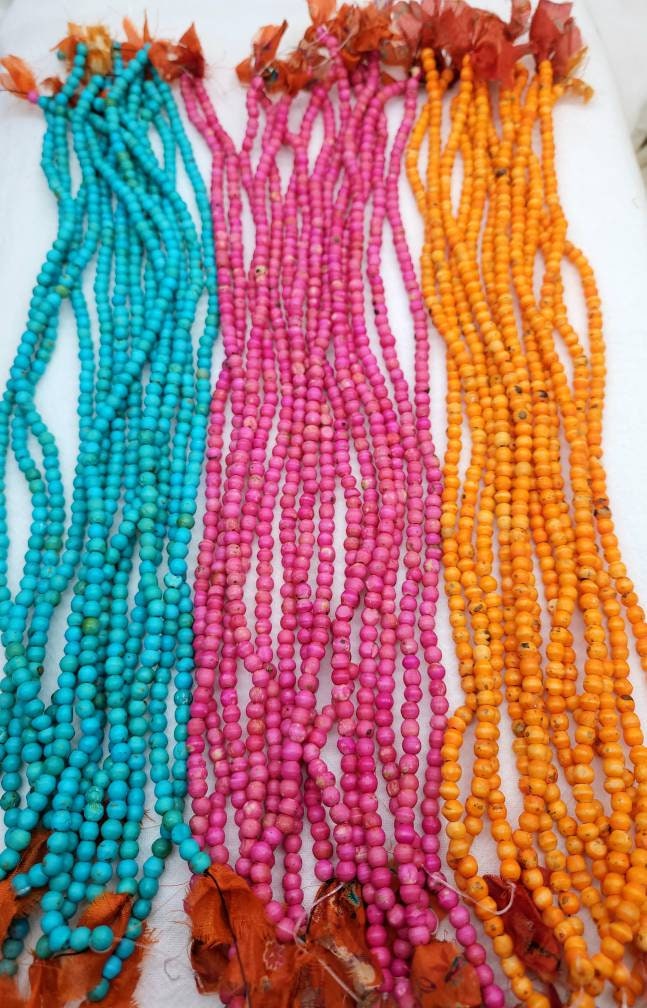 Beautiful Handmade Water Buffalo Bone Beads 4x4-4x5mm / 12 inches strand 70-74 Beads / Jewelry Supplies.