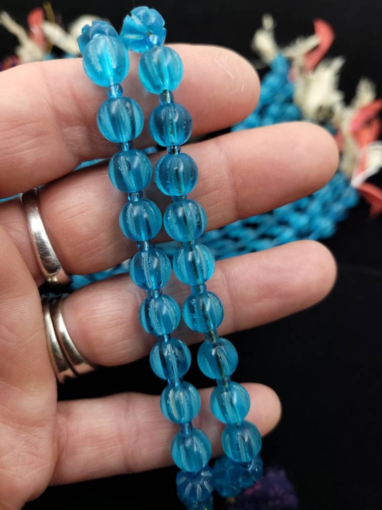 Hand-carved Pumpkin Shaped Crystal Beads / Strand 8" Inches 22 Beads / Jewelry Supplies / Old Beads / Afghan Beads