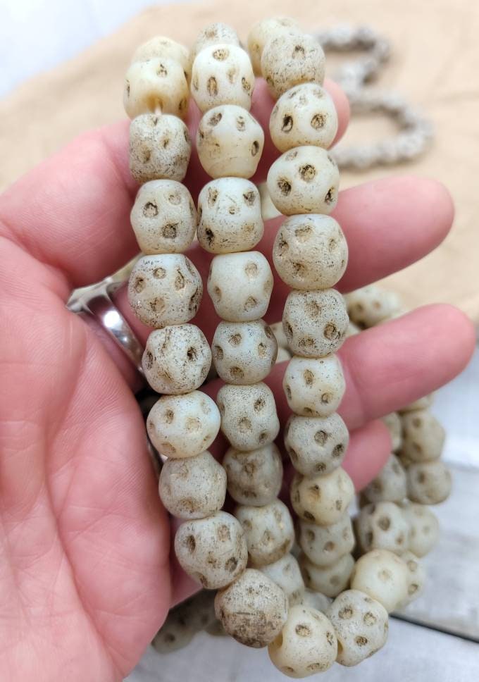 Beige Translucent Glass Beads With Old Rustic Accent [15] 10-11 × 10-11mm, Lampwork Beads, Indonesian, Thailand, Jewelry Making Supplies.