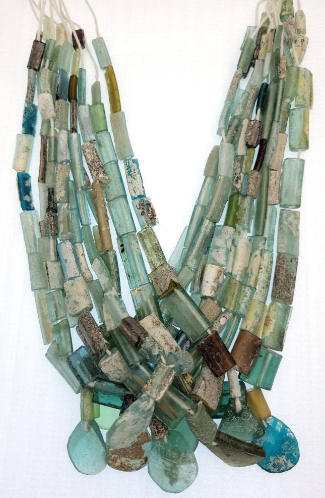 Wow Beautiful Excavated Very Old Roman Glass Speaks For Itself Its Age 2000 Years Old Strand 15 "/ Unique Roman Glass Hard To Find / Jewelry