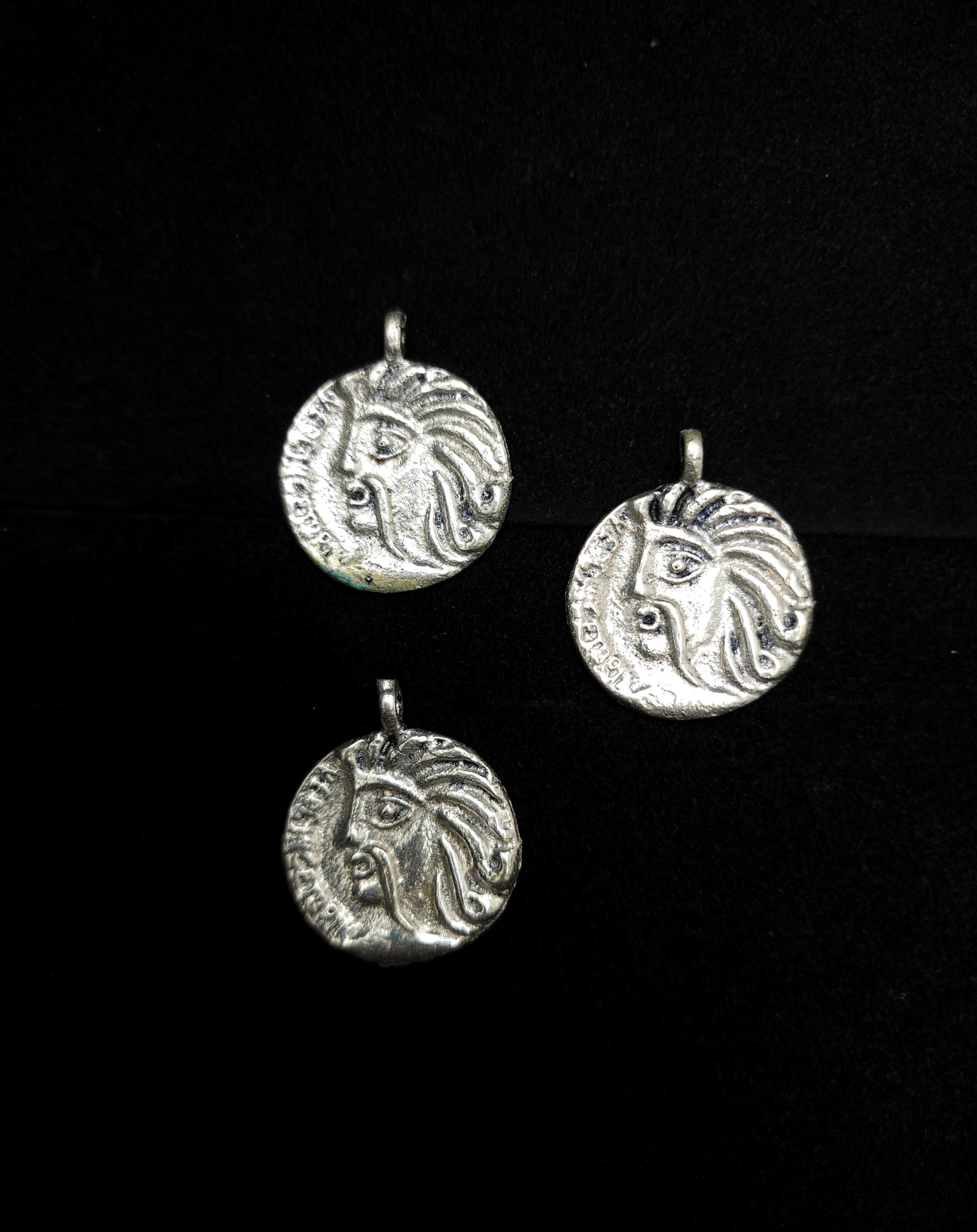 Afghani artisan hands pendants 35mm Long x 30mm Wide / Vintage / Tribal / Ethnic  / Jewelry Making Supplies.