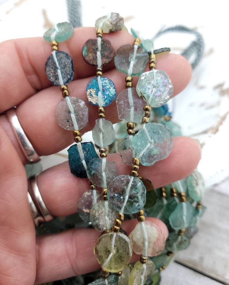 Beautiful Very Exclusive Authentic Roman Glass Necklace 9-12m Strong Patina/2,000 Years Old/Ancient Rome Glass/Fine Relics/Jewelry Supplies.
