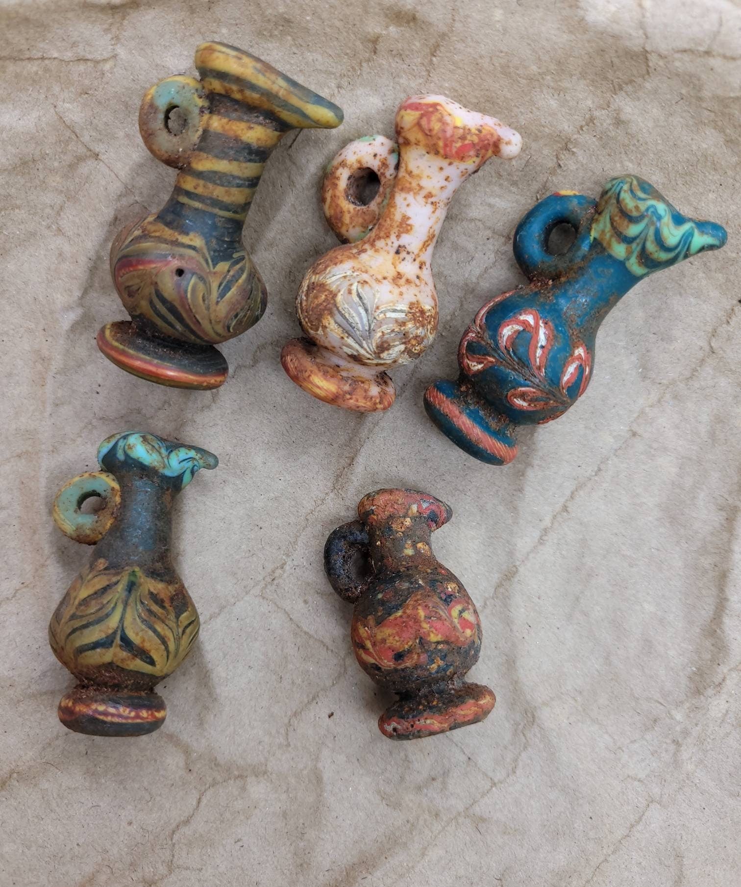 Beautiful Rustic Looking Glass Vases Fully Handmade Thailand Crafts / Thailand Jewelry / Jewelery Supplies.