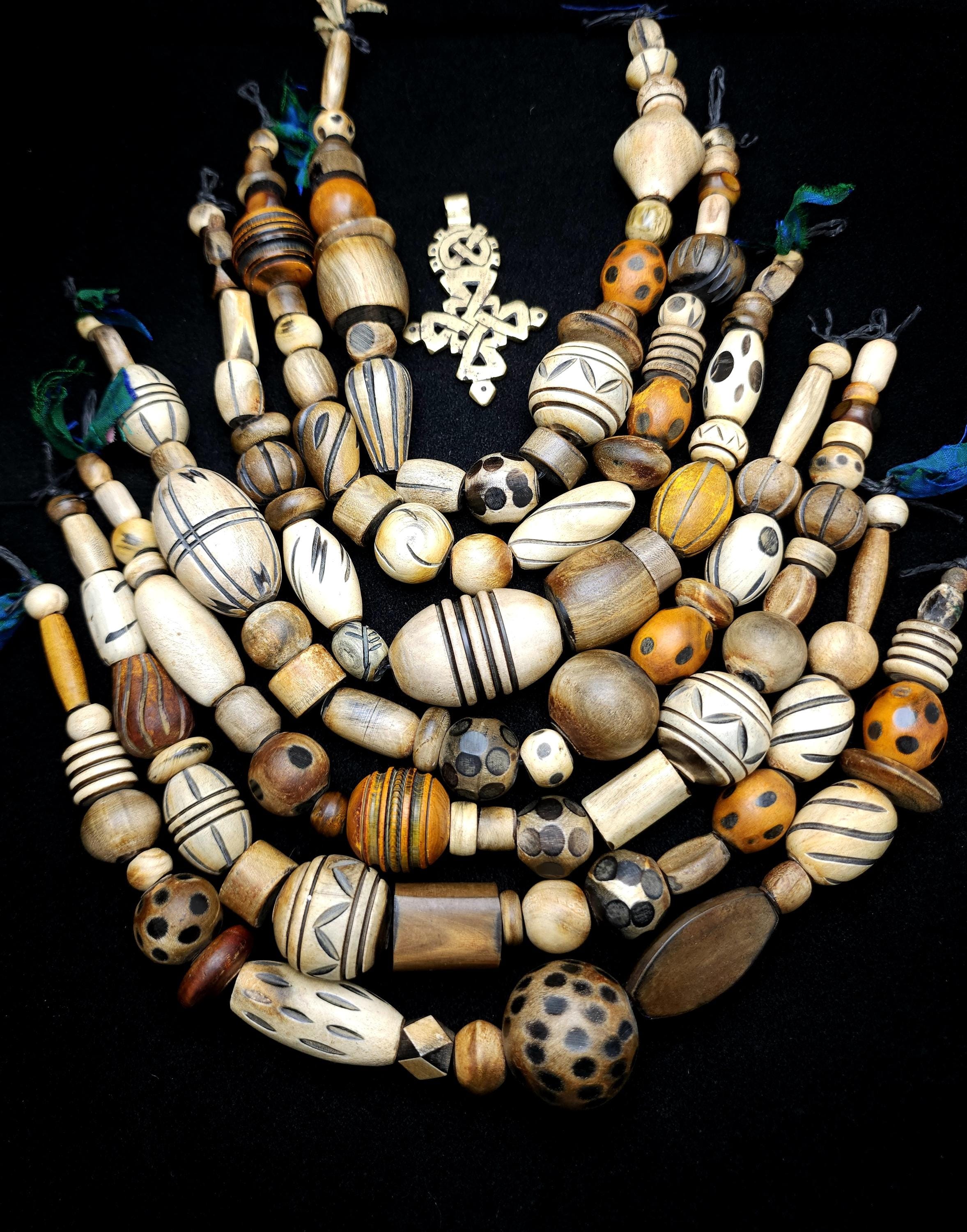 Hand Carved Water Buffalo Horn Bone Beads, Strand 12" 10-40mm, Tribal, Etnic Tribal, Native, Jewelry Making Supplies, Craft.