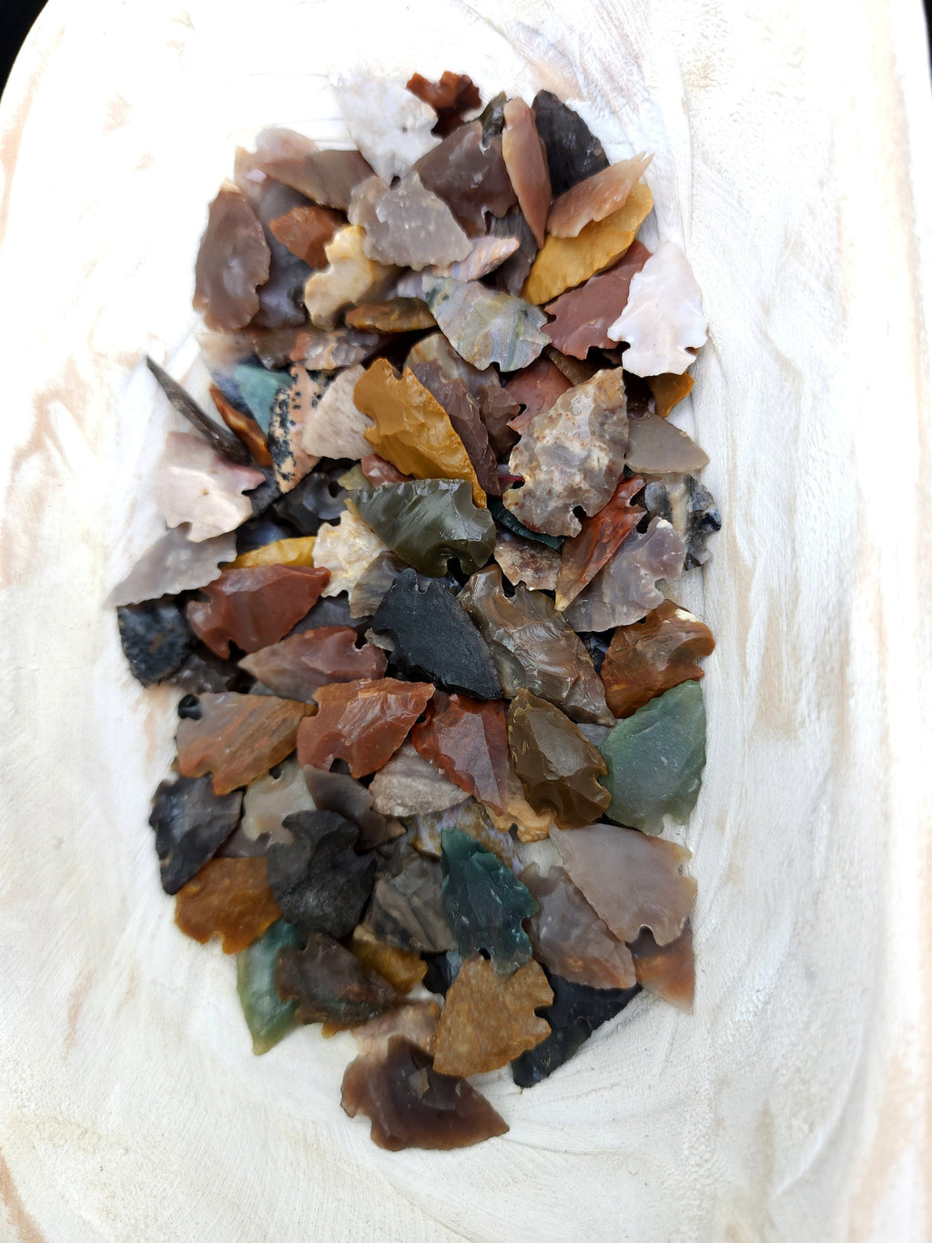 Small Hand Carved Agate Arrows 18-25mm+ Lot of 5 Arrows / Jewelry Making Supplies / Natural Stone Arrows / Healing Stones / Charms