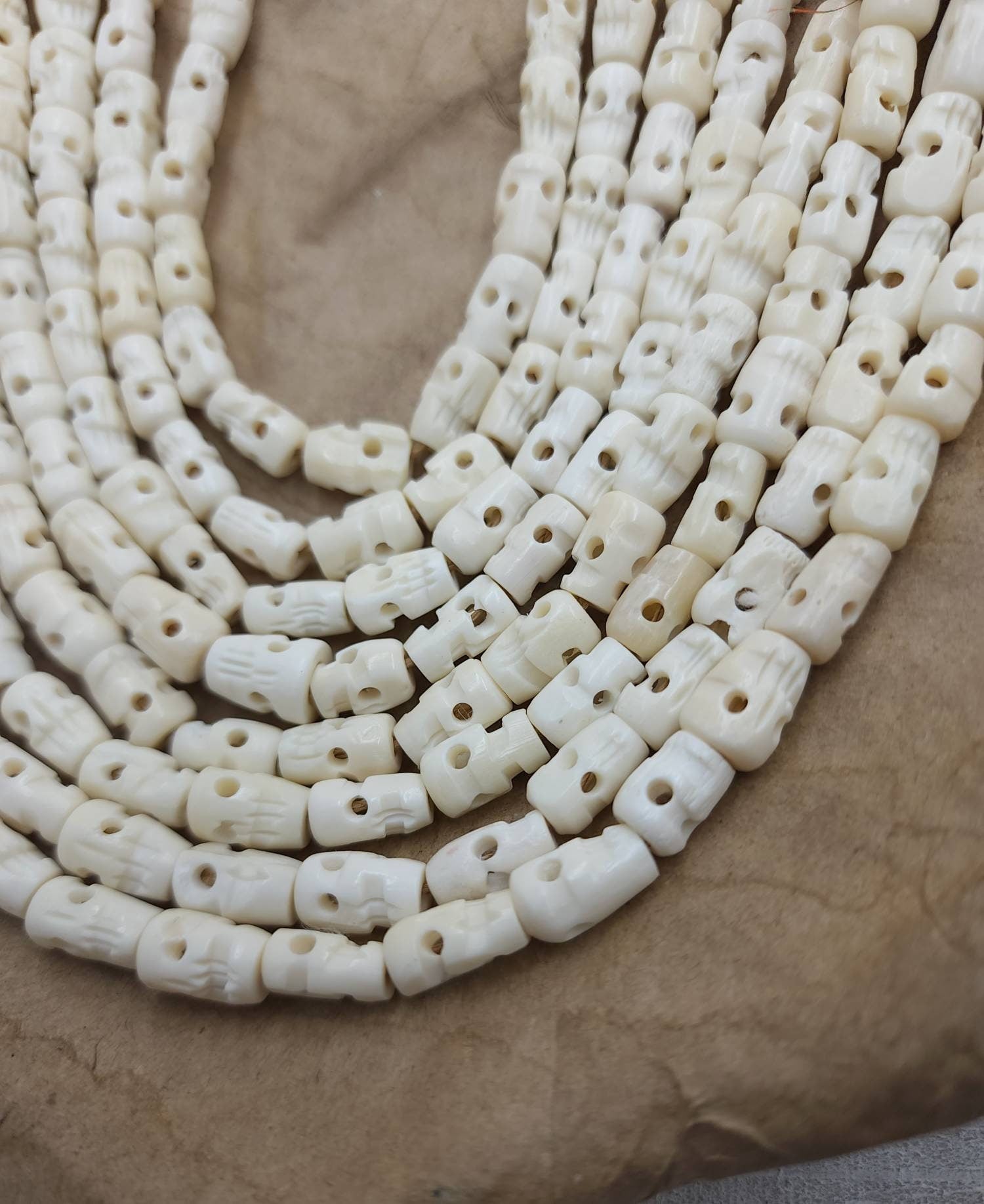 Yak bone Beads Skull Tibetan / Carved Bone Skull Beads / Nepalese Beads / Strand 10" / Jewelry Supplies.