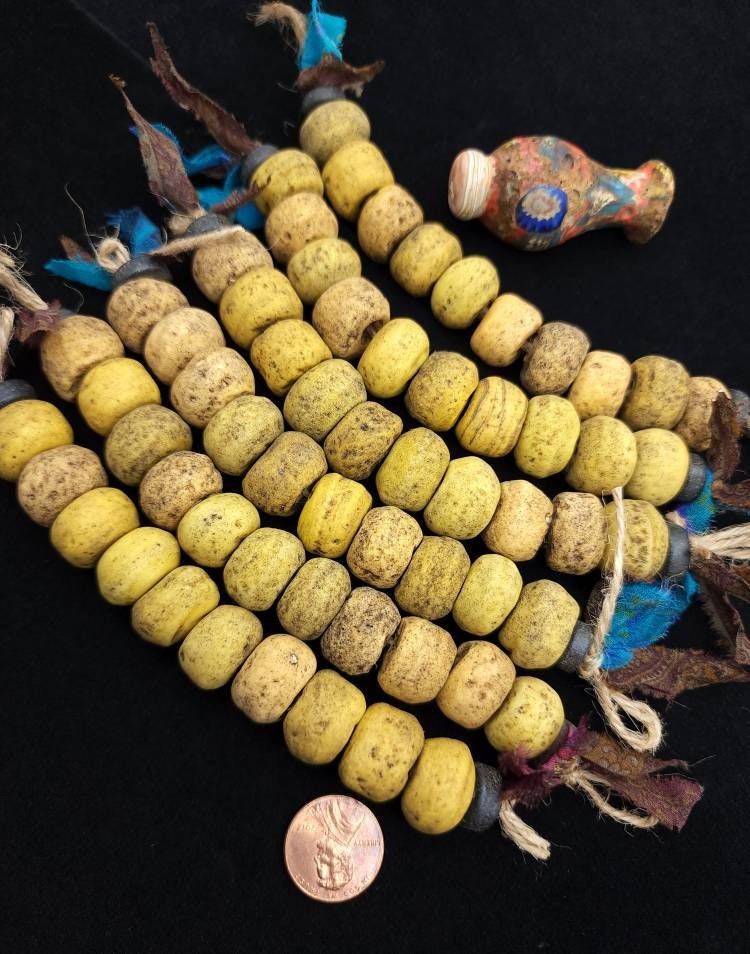 Very Old Glass Beads Like Hebron Beads / Indonesian Beads / Over 200 Years Old / Unusual / Strand 10 Beads 11-13x 15-17mm /Jewelry Supplies