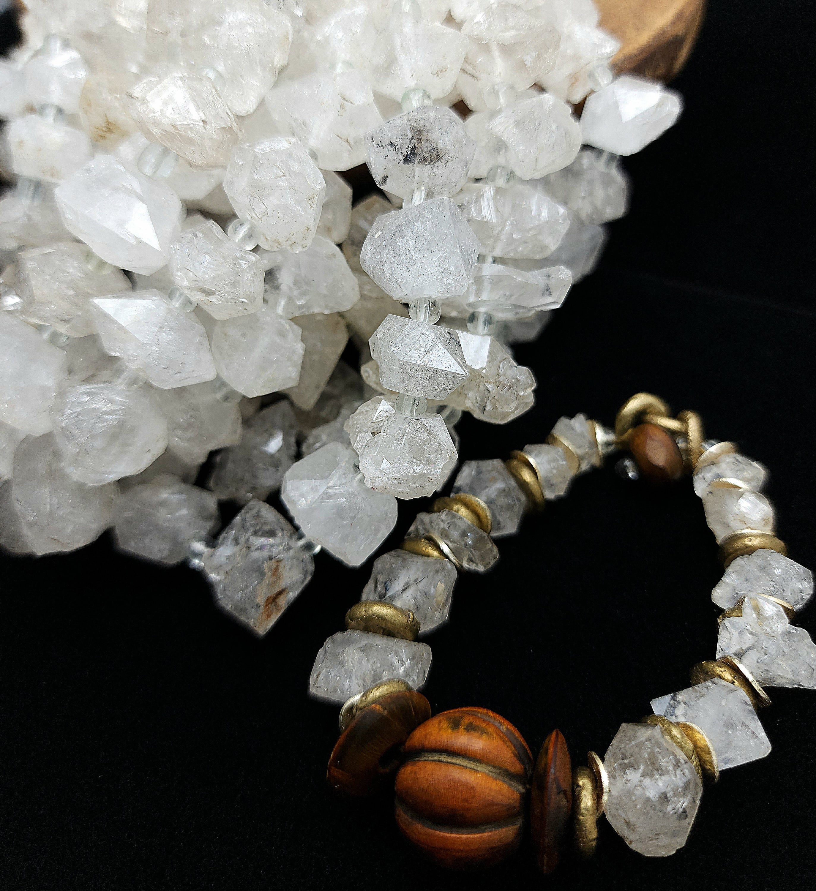 Herkimer Light Raw Pakistani / Strand 6" 4-29mm / Jewelry Making Supplies / Precious stones / Rustic / Natural Stone Beads / Craft.