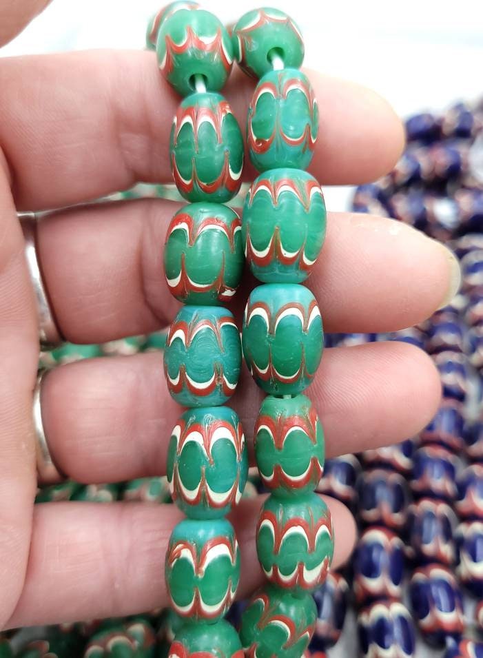 Small Chevron Style Beads, Strand With 10 Beads 13-14mm x 10-11mm / Indonesian Beads / Lampwork Beads / Thailand Beads / Jewelry Supplies.