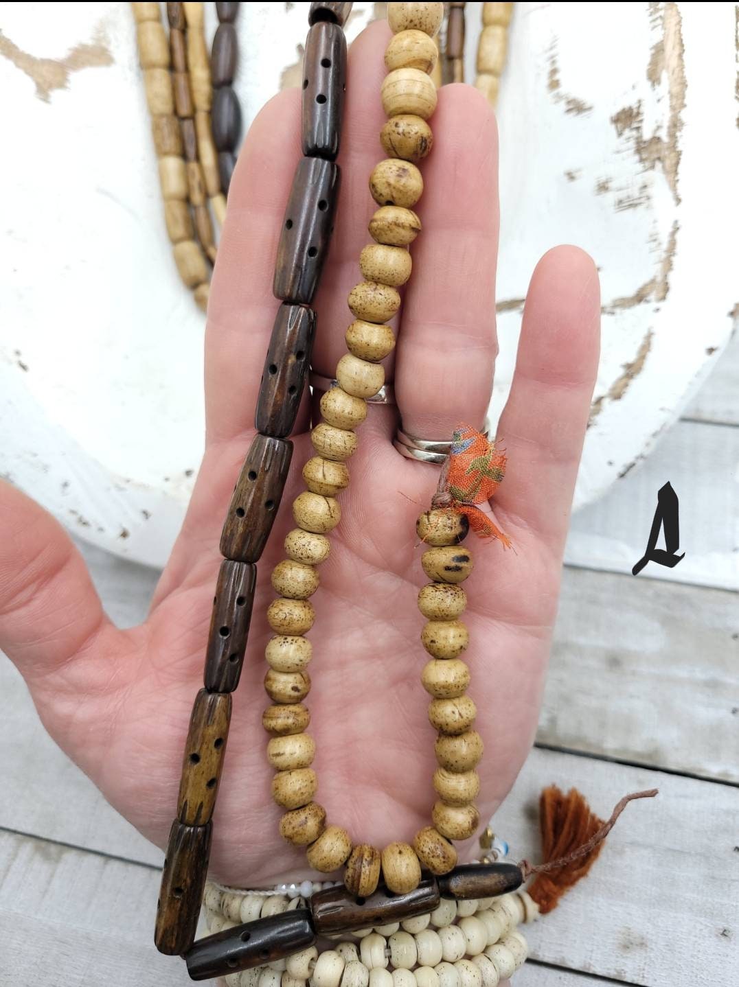 Wonderful Lot Of Bone Beads Vintage / Tribal / Boho / Ethnic / Hippie / Ethnic / Navajo / Native American / Jewelry Supplies.