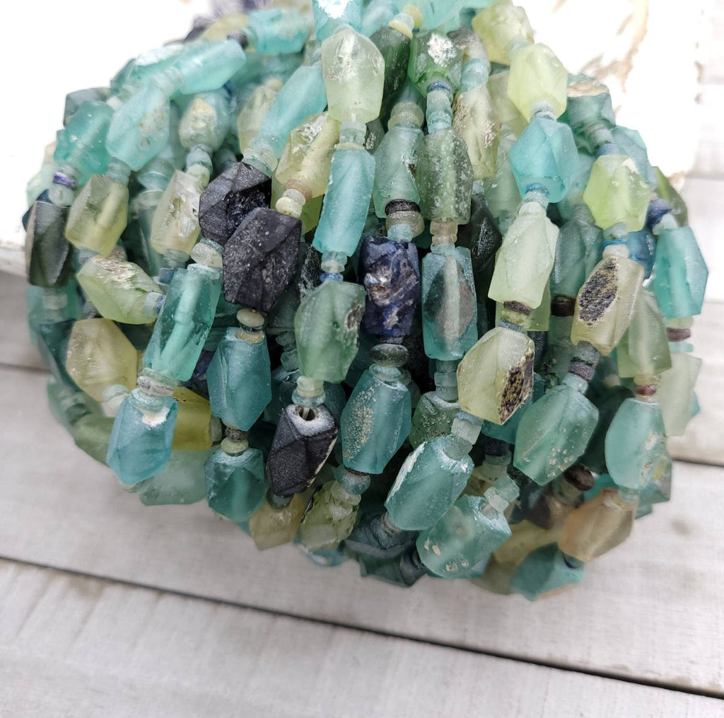 Authentic Genuine Ancient Roman Glass Faceted Diamond-Shaped Roman Glass Beads /15 "-16" Full  Strand Big Diamond 10-16mm/ Jewelry Supplies.