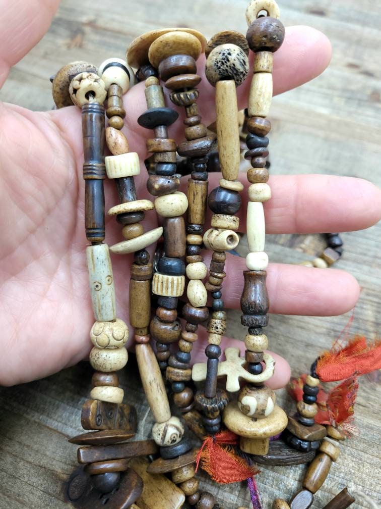 Strand 14" Fun & Variable Bone Beads 4-38mm / Ethnic / Boho / Hippie / Tribal / Hand Carved Beads / Jewelry Making Supplies.