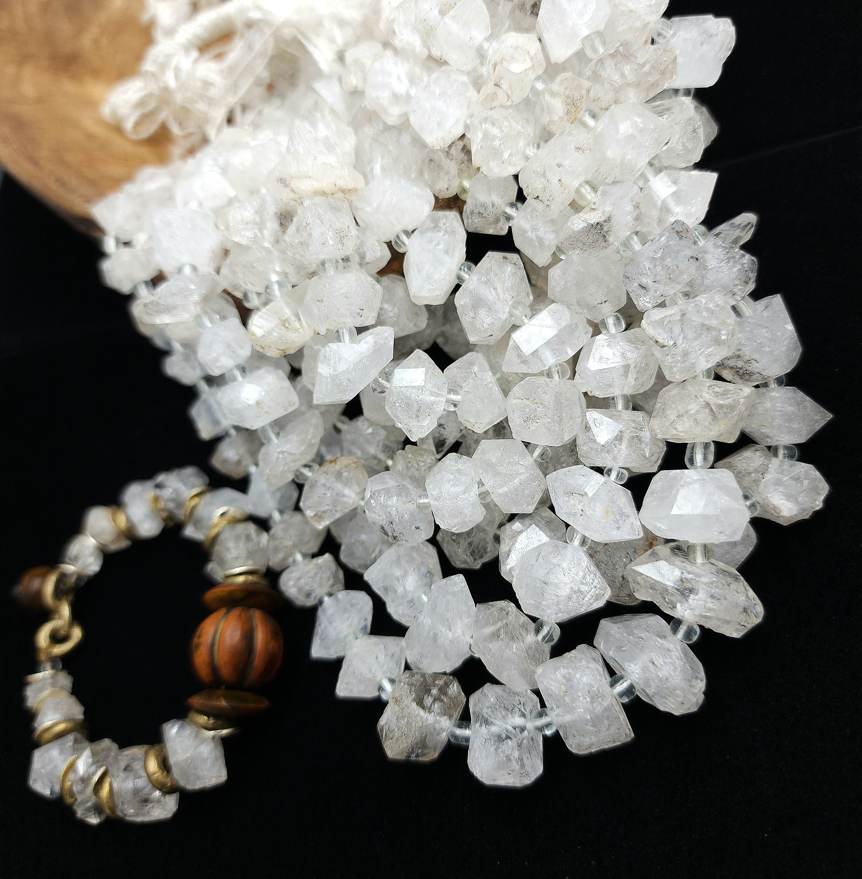 Herkimer Light Raw Pakistani / Strand 6" 4-29mm / Jewelry Making Supplies / Precious stones / Rustic / Natural Stone Beads / Craft.