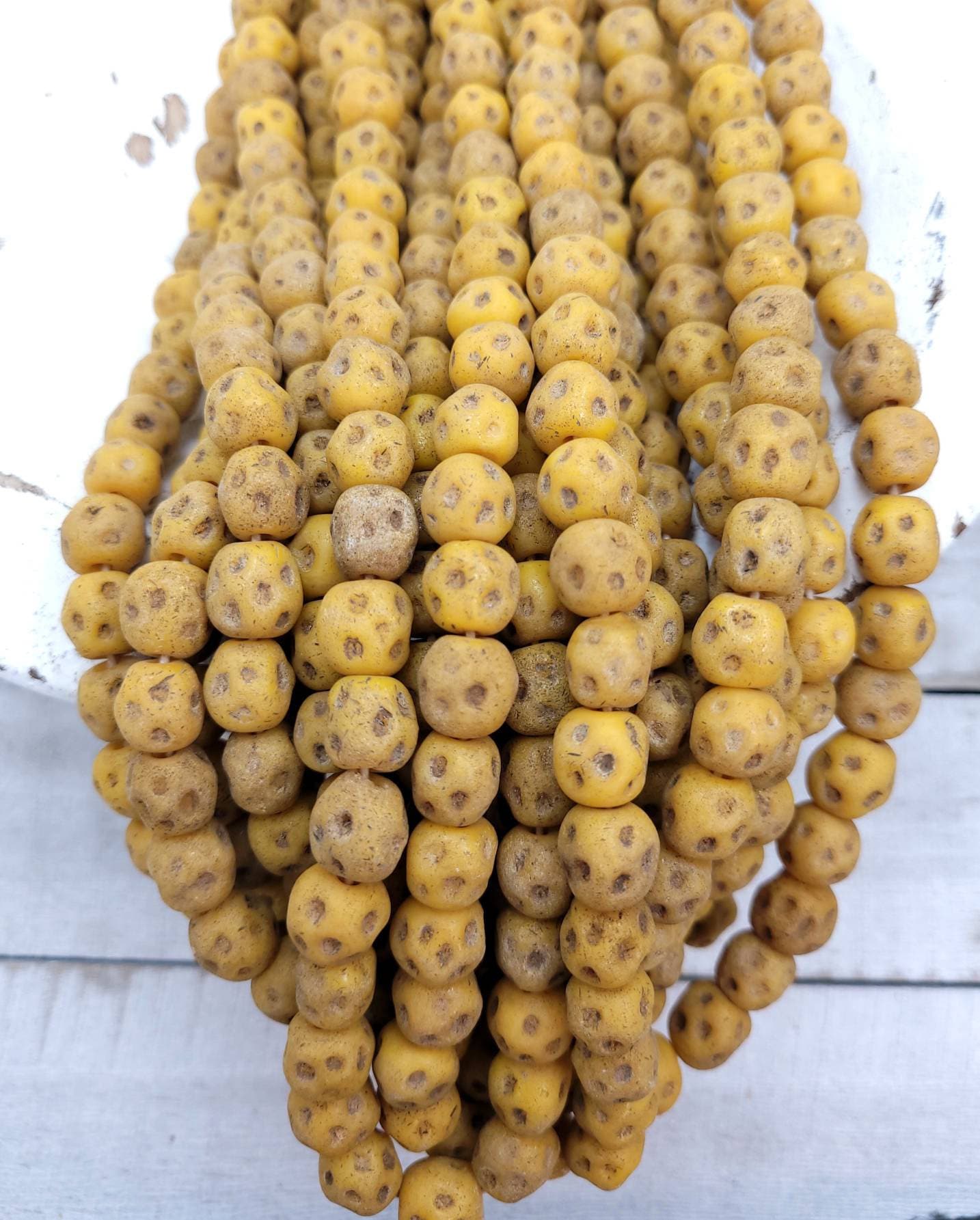 What A Beautiful Beads Designed By My Inspiration With Rustic Accent 15 Beads 10-11 × 10-11mm / Lampwork Beads / Indonesian / Thailand.