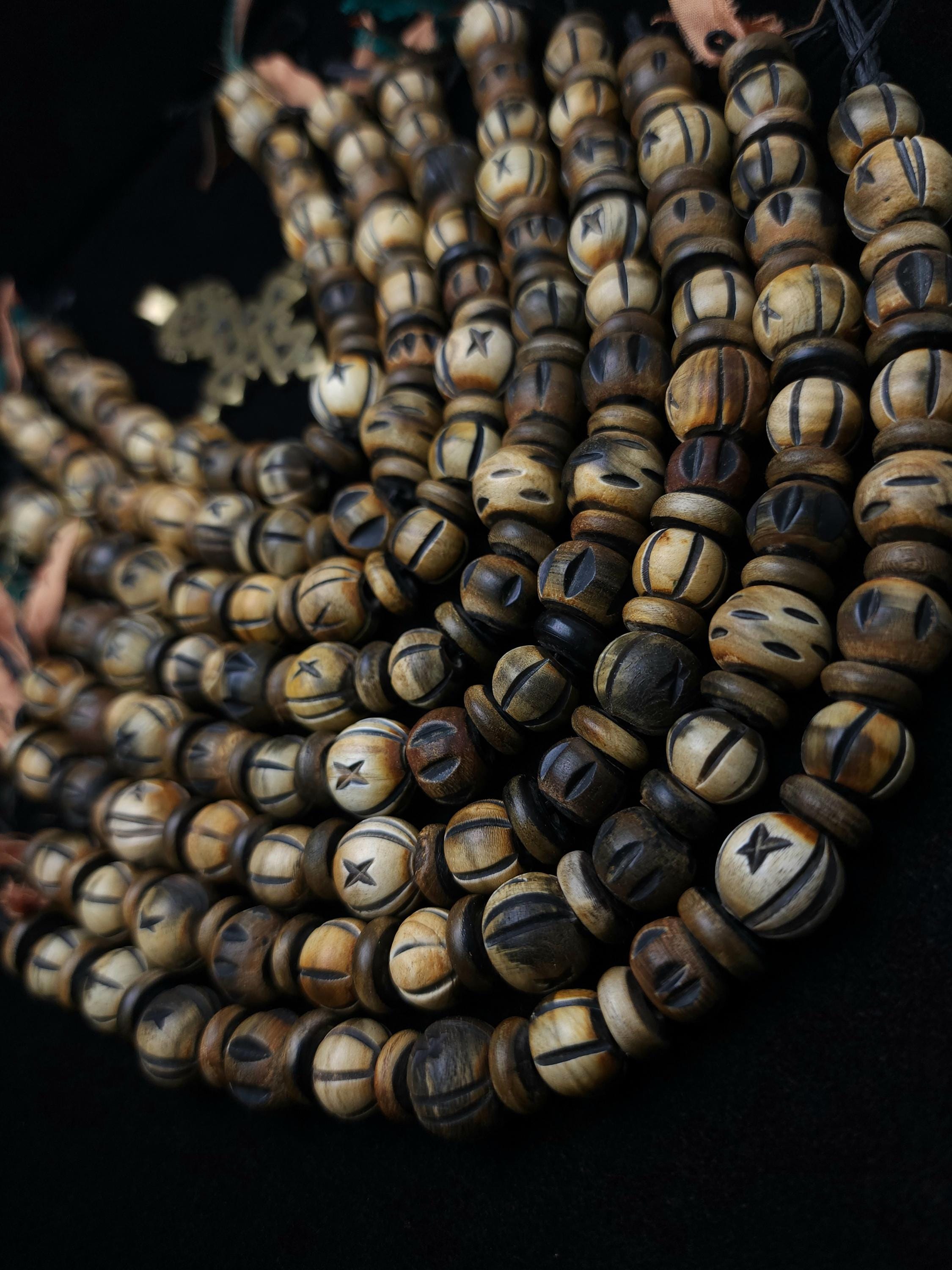 Variety of Water Buffalo Horn Bone Beads, Strand 9" 10-14mm [30-32], Tribal, Etnic Tribal, Native, Jewelry Making Supplies, Craft.