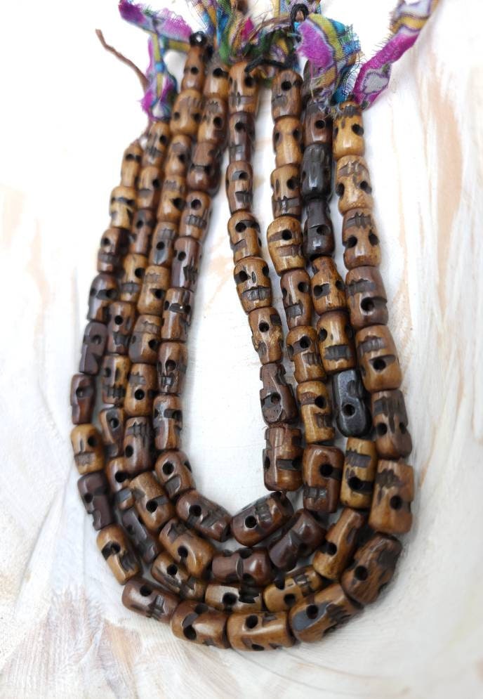 Skull Bone Beads / Tibetan Bone Skull Beads / Hand Carved Skull Beads / Kali Skull Beads / Strand 10" / Jewelry Supplies