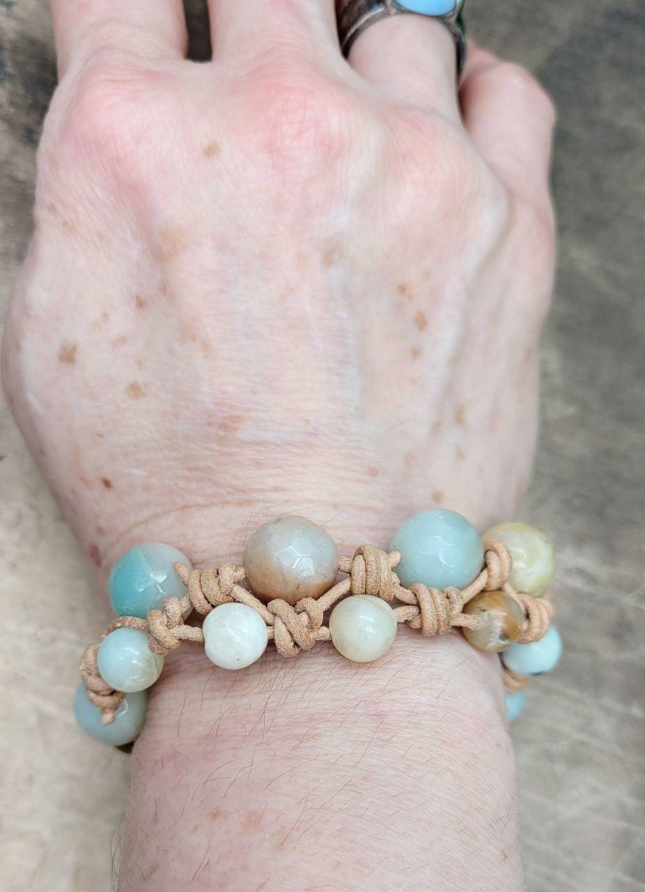 Amazonite bracelet, leather bracelet, knotted bracelet. hippie, boho.
