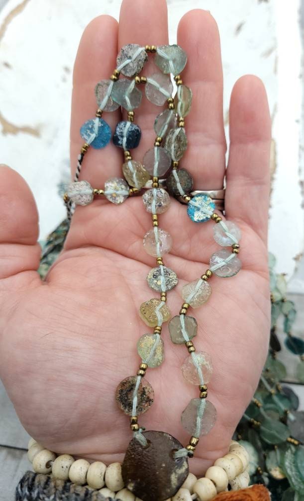 Beautiful Very Exclusive Authentic Roman Glass Necklace 9-12m Strong Patina/2,000 Years Old/Ancient Rome Glass/Fine Relics/Jewelry Supplies.