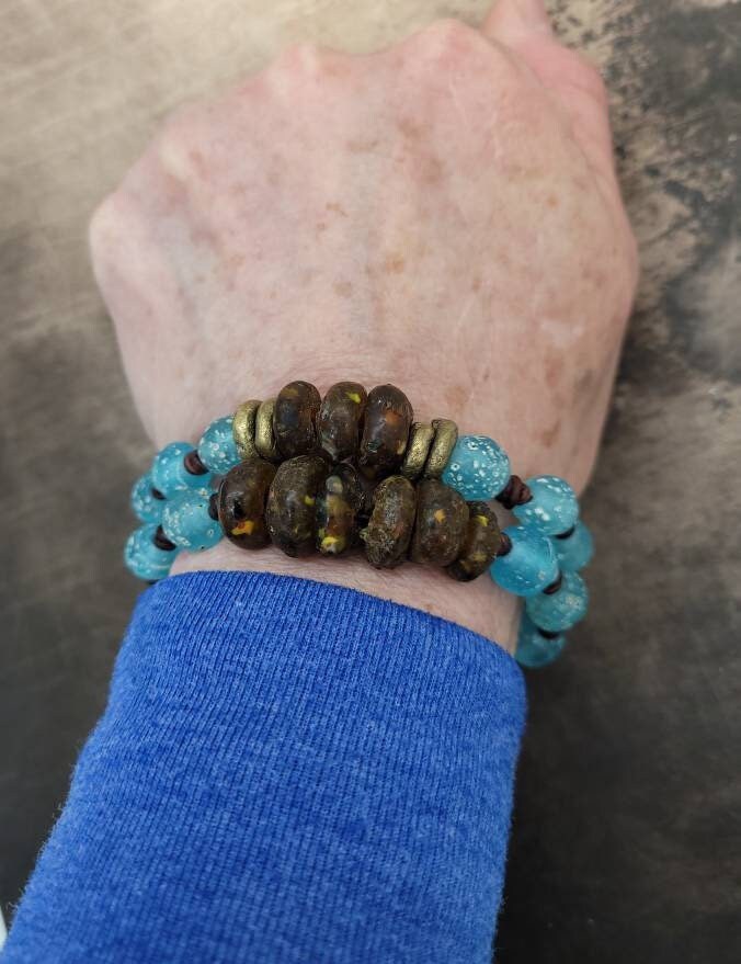 Beautiful Bracelet For Men And W / Unique Elegant Antique Rustic Accent / African Jewelry / Indonesian Jewelry /Bronze/High Quality Leather.