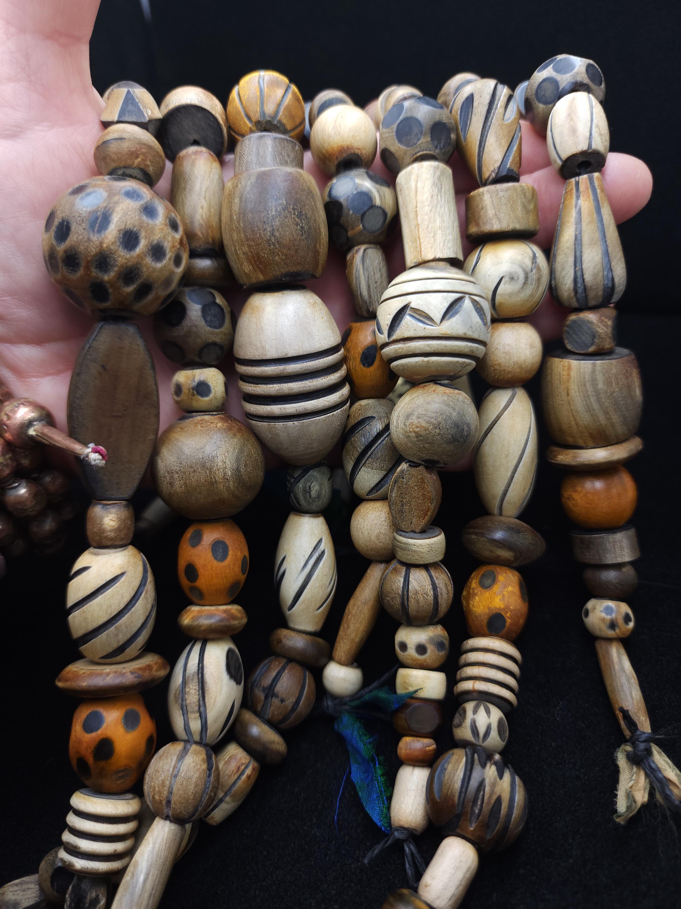 Hand Carved Water Buffalo Horn Bone Beads, Strand 12" 10-40mm, Tribal, Etnic Tribal, Native, Jewelry Making Supplies, Craft.