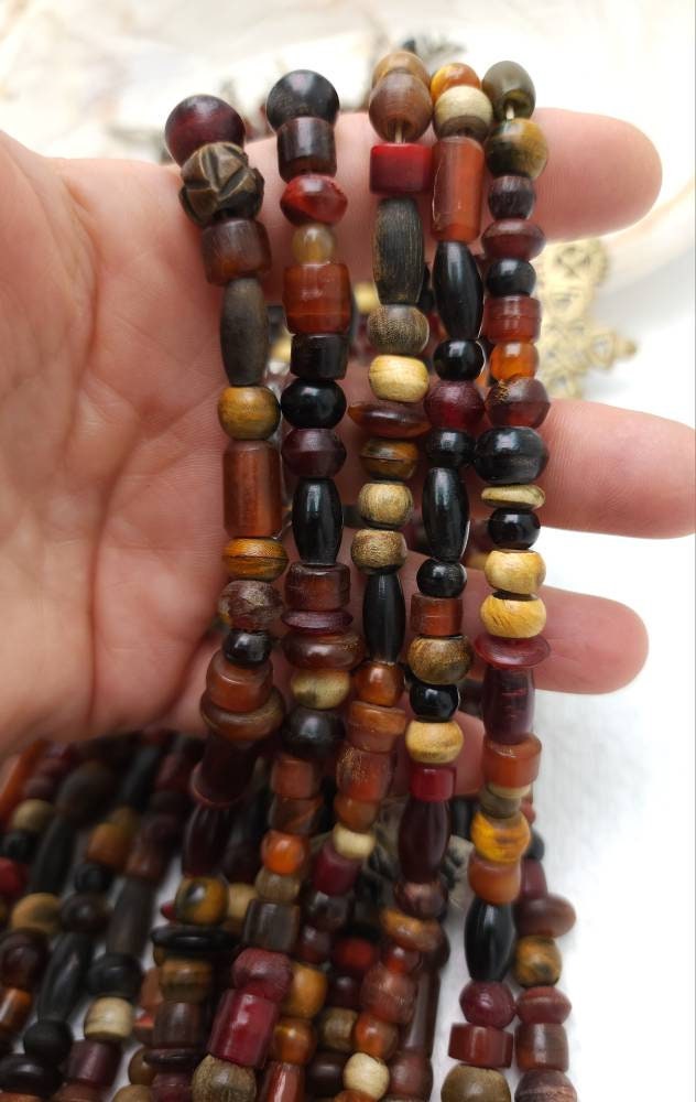 Huge Assortment of Bone and Horn Beads Strand 13" 6-10mm + / Orange Red Bone Beads / Wholesale / Tribal / Ethnic / Navajo / Jewelry Supplies