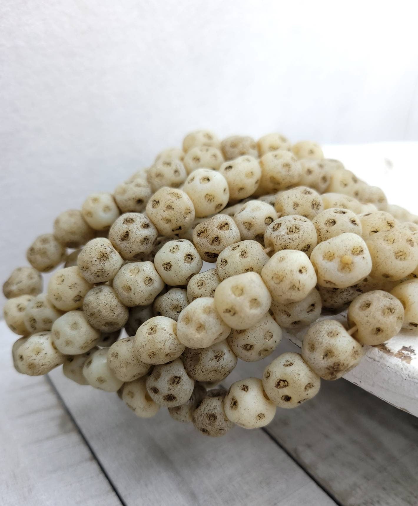 Beige Translucent Glass Beads With Old Rustic Accent [15] 10-11 × 10-11mm, Lampwork Beads, Indonesian, Thailand, Jewelry Making Supplies.