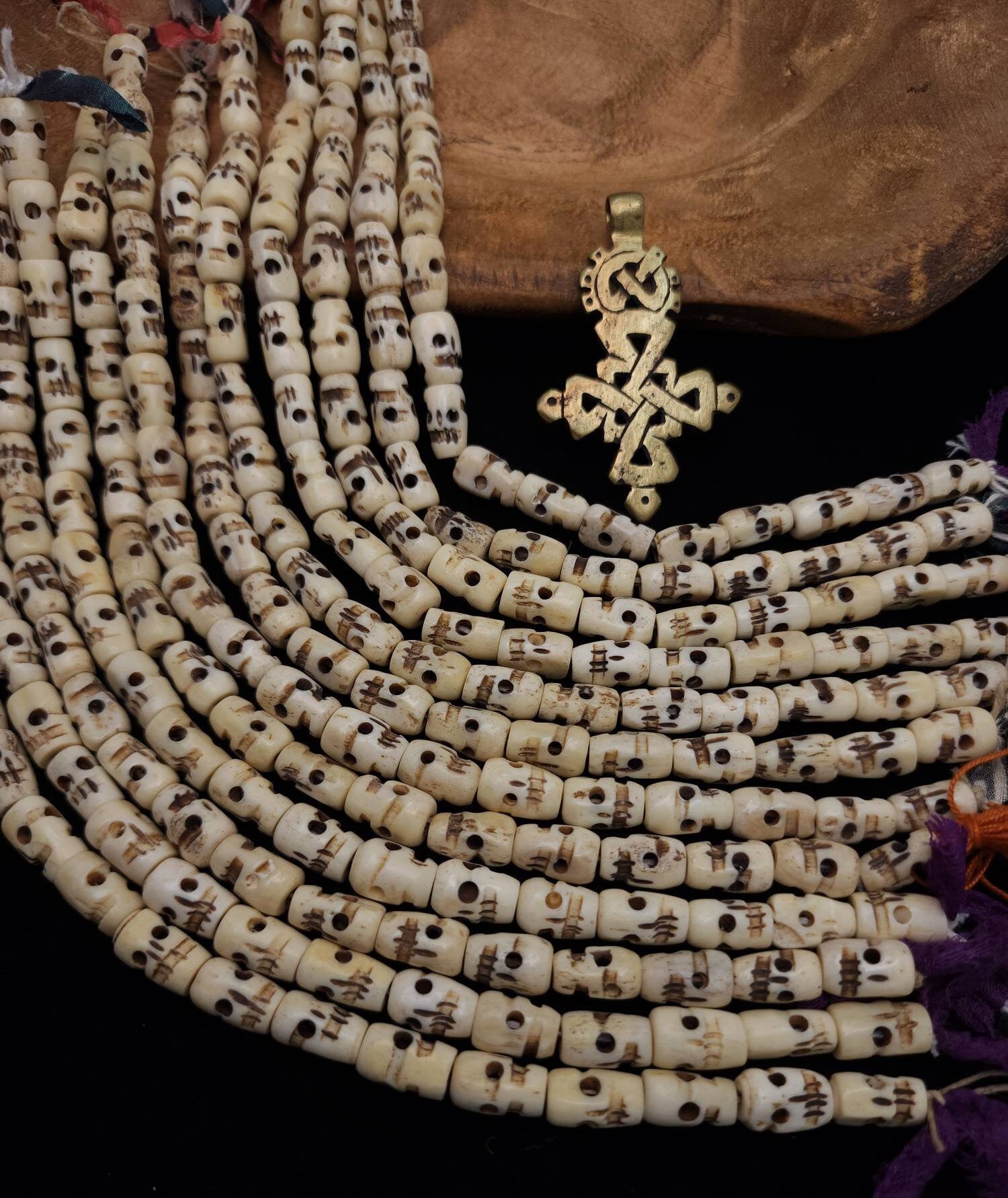 Skull Bone Beads / Rosary  / Buddhist Bone Skull Beads / Hand Carved Skull Beads / Kali Skull Beads / Strand 10" 12-14mm / Jewelry Supplies