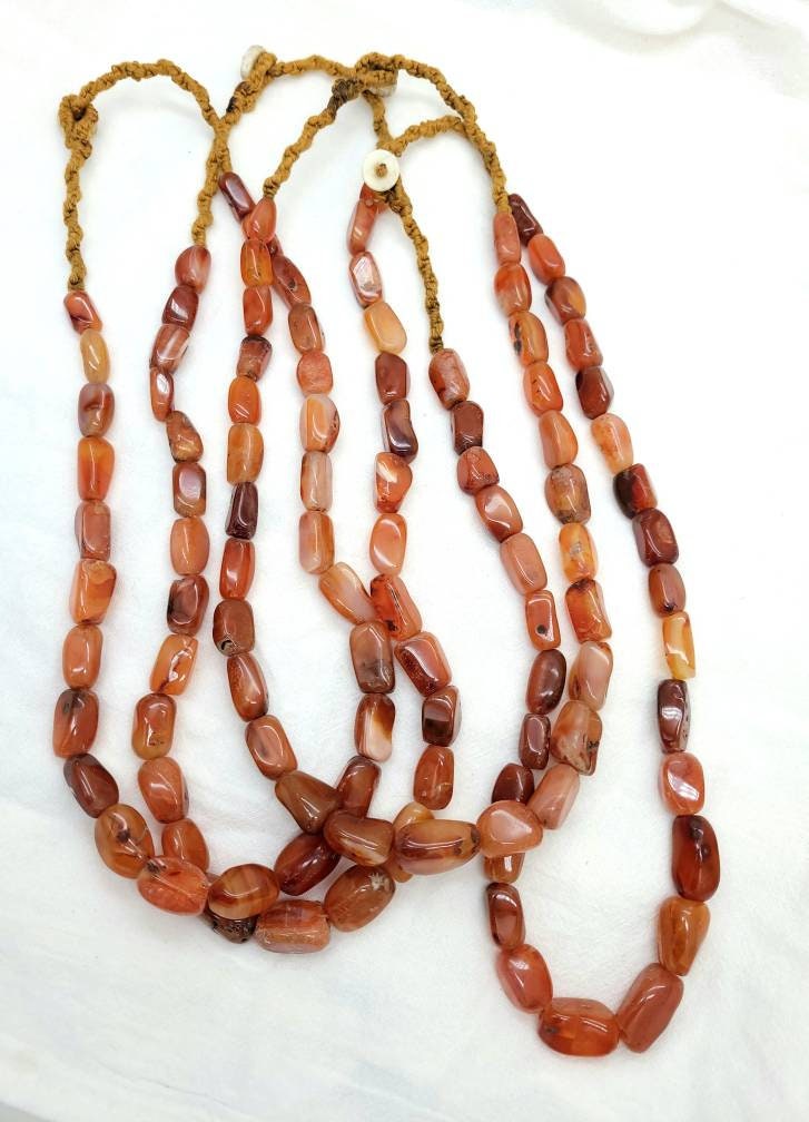 Old Carnelian Necklace / Vintage African Carnelian / Vintage Carnelian Beads / Necklace 11-13 Inches / Jewelry Supplies.