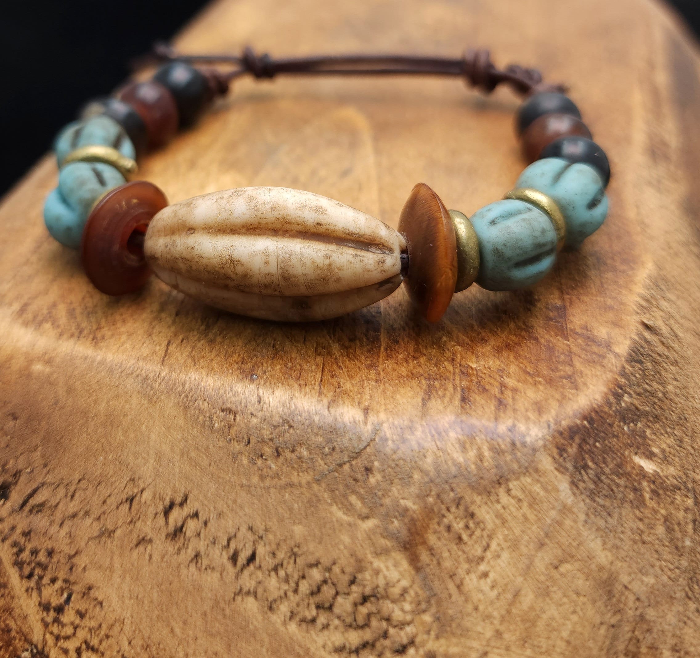 Pulsera Elegante Sofisticada - Rústica - Regalo Para Él O Ella - Joyería Hecha a Mano - Vintage - Pulsera de Cuero - Plata 99.9.
