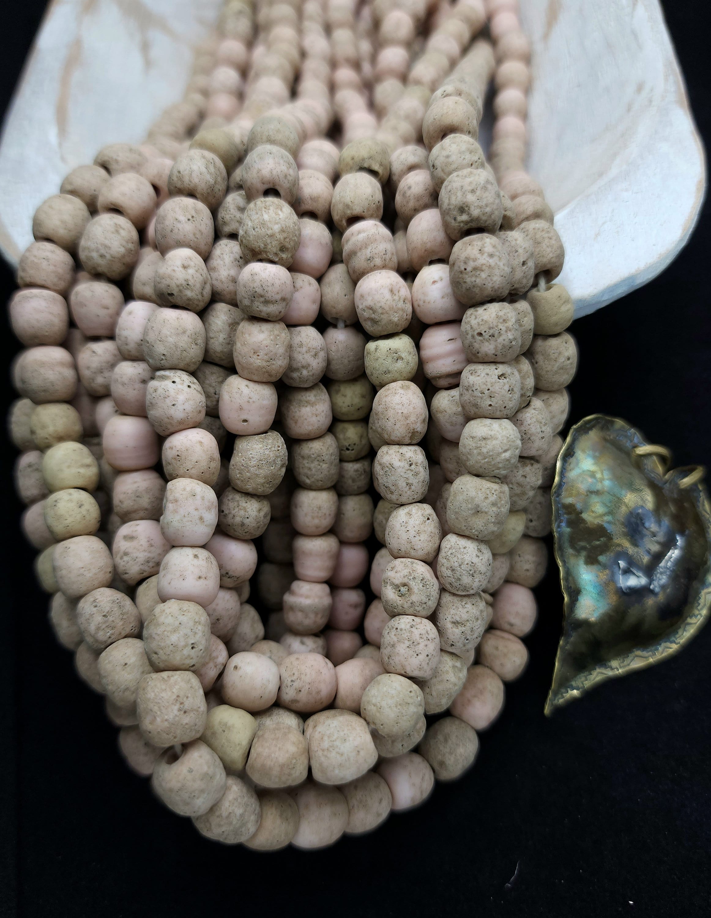 Handmade Indonesian Glass Beads / Java Rustic Beads / Strand 10" 26-28 Beads 9-10mm Beige / Vintage / Pink Pale / Jewelry Making Supplies