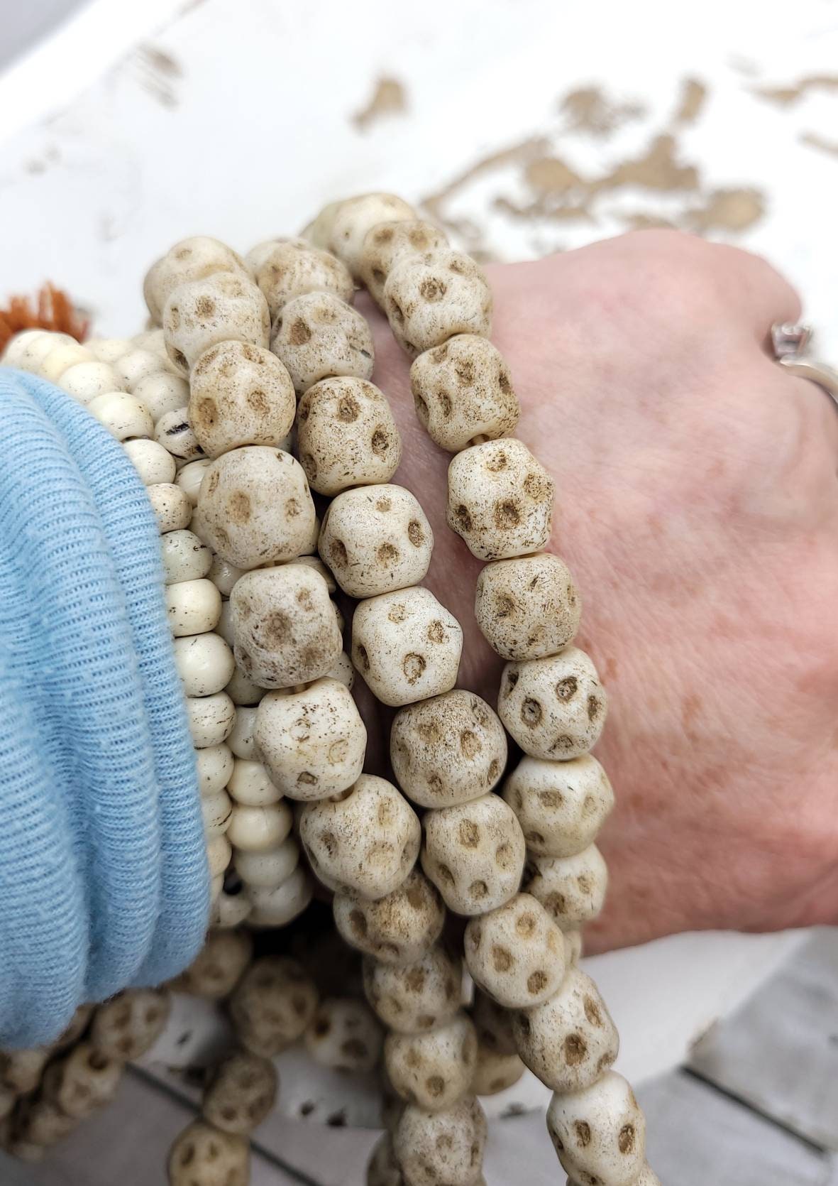 Beige Glass Beads With Rustic Accent 15 Beads 10-11 × 10-11mm, Lampwork Beads, Indonesian,  Thailand, Jewelry Making Supplies, Craft.