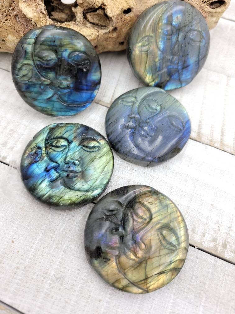 Hand Carved Labradorite Moon And Sun Face Design/Healing Reiki / Stone Collection Decoration Healing Meditation/Jewelry Supplies.