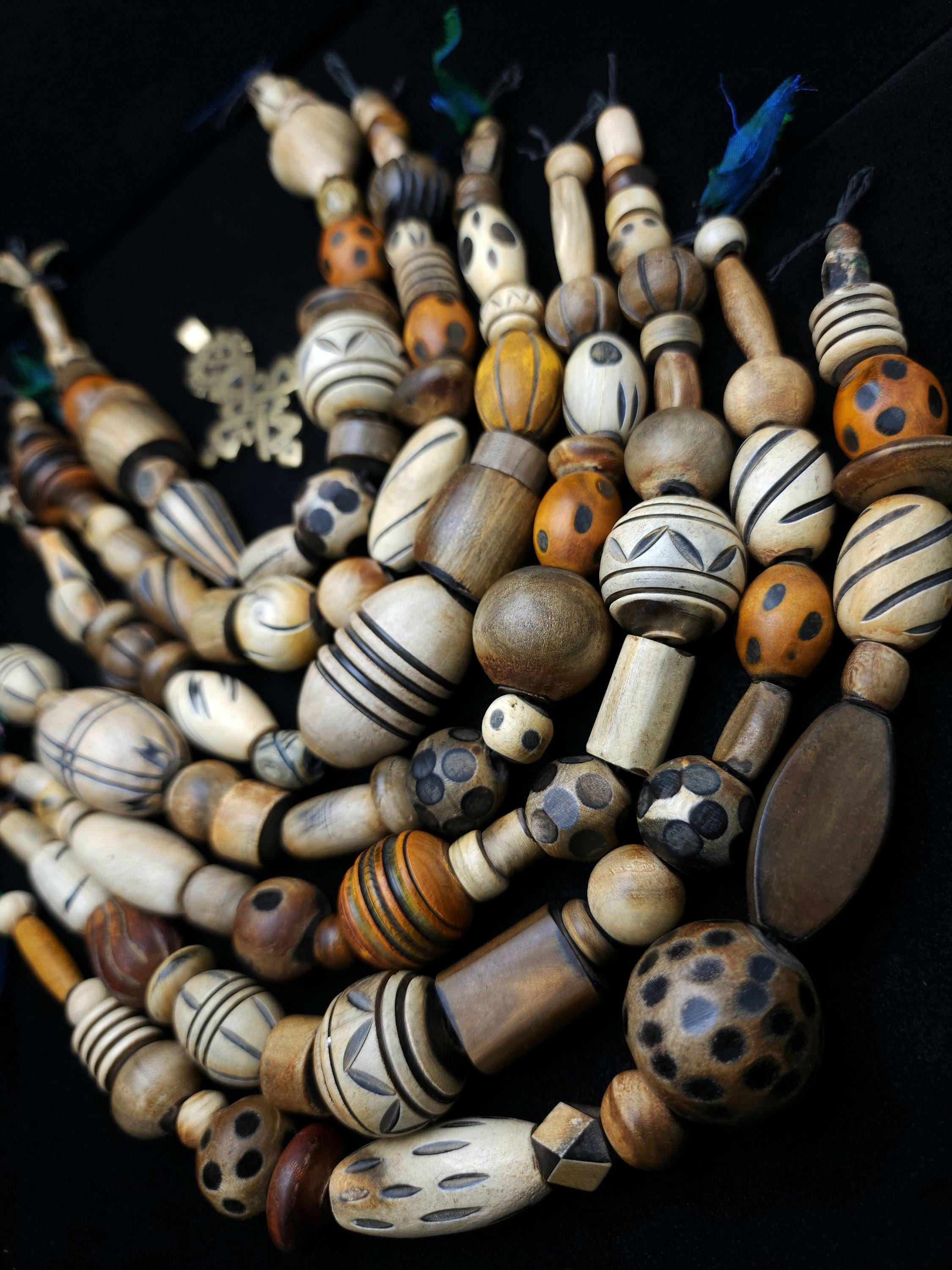 Hand Carved Water Buffalo Horn Bone Beads, Strand 12" 10-40mm, Tribal, Etnic Tribal, Native, Jewelry Making Supplies, Craft.