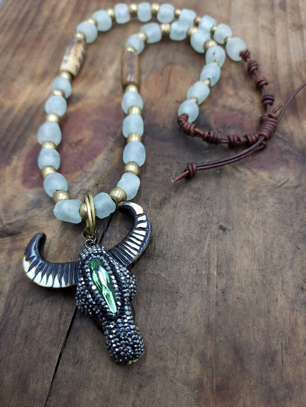 Bull cow head in crystal pavé pendant, horn pendant, very original collar, cawboy,boho, hippie, ethnic, brass, african beads.