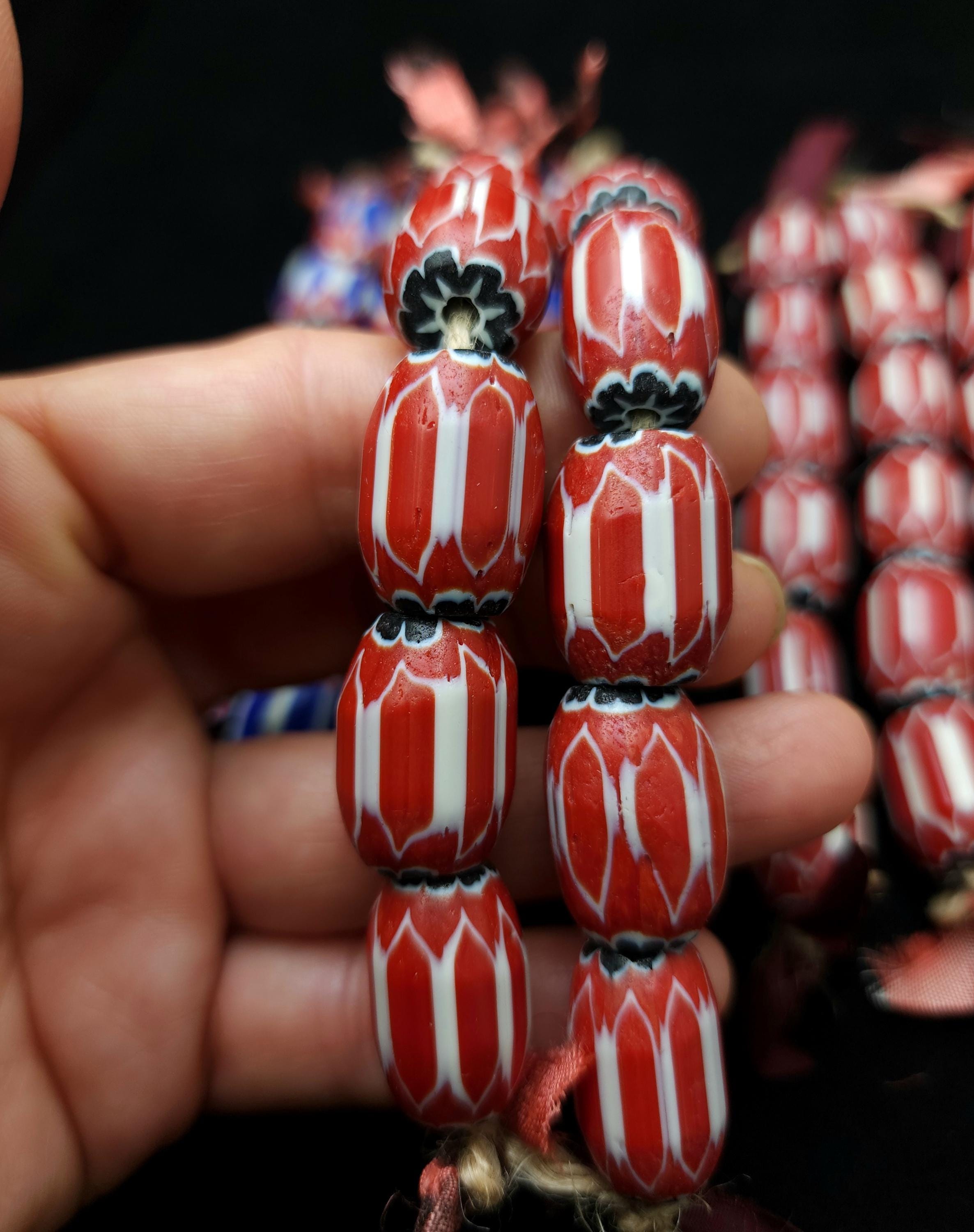 Blue Chevron Glass Beads 19-21×14-17mm Or Red 15-21x12-16mm Strand With 6 Beads, Trade Beads, Jewellery Making Supplies.