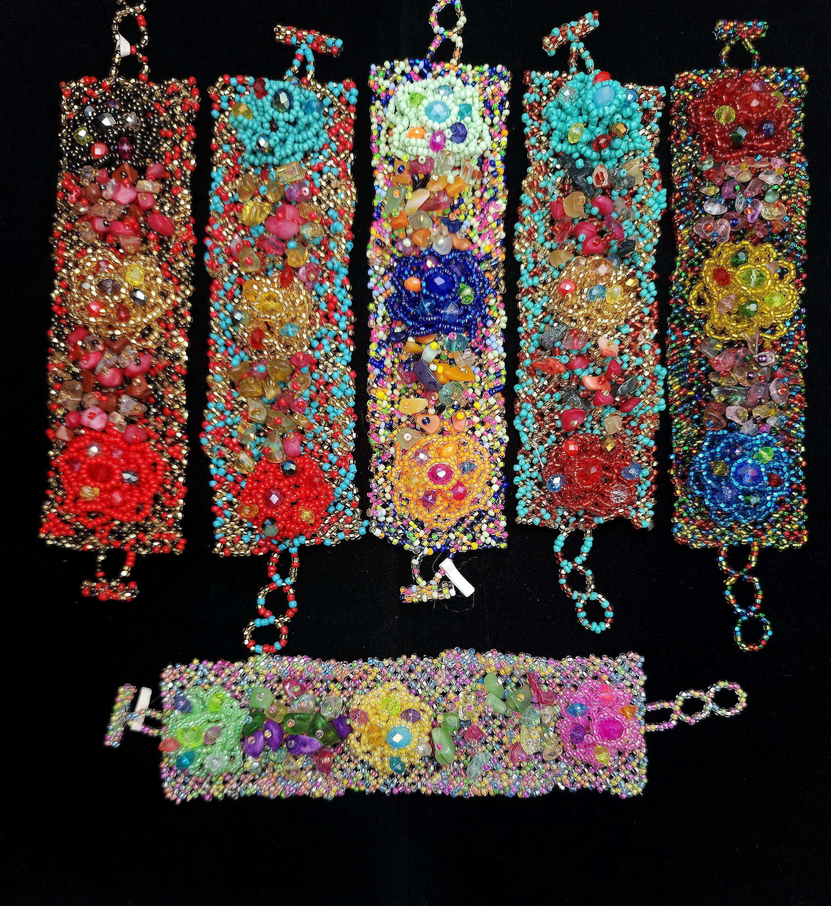 Handmade Bracelet with seeds and natural stone beads / Colorful Handmade Bracelet / Mexican Bracelet