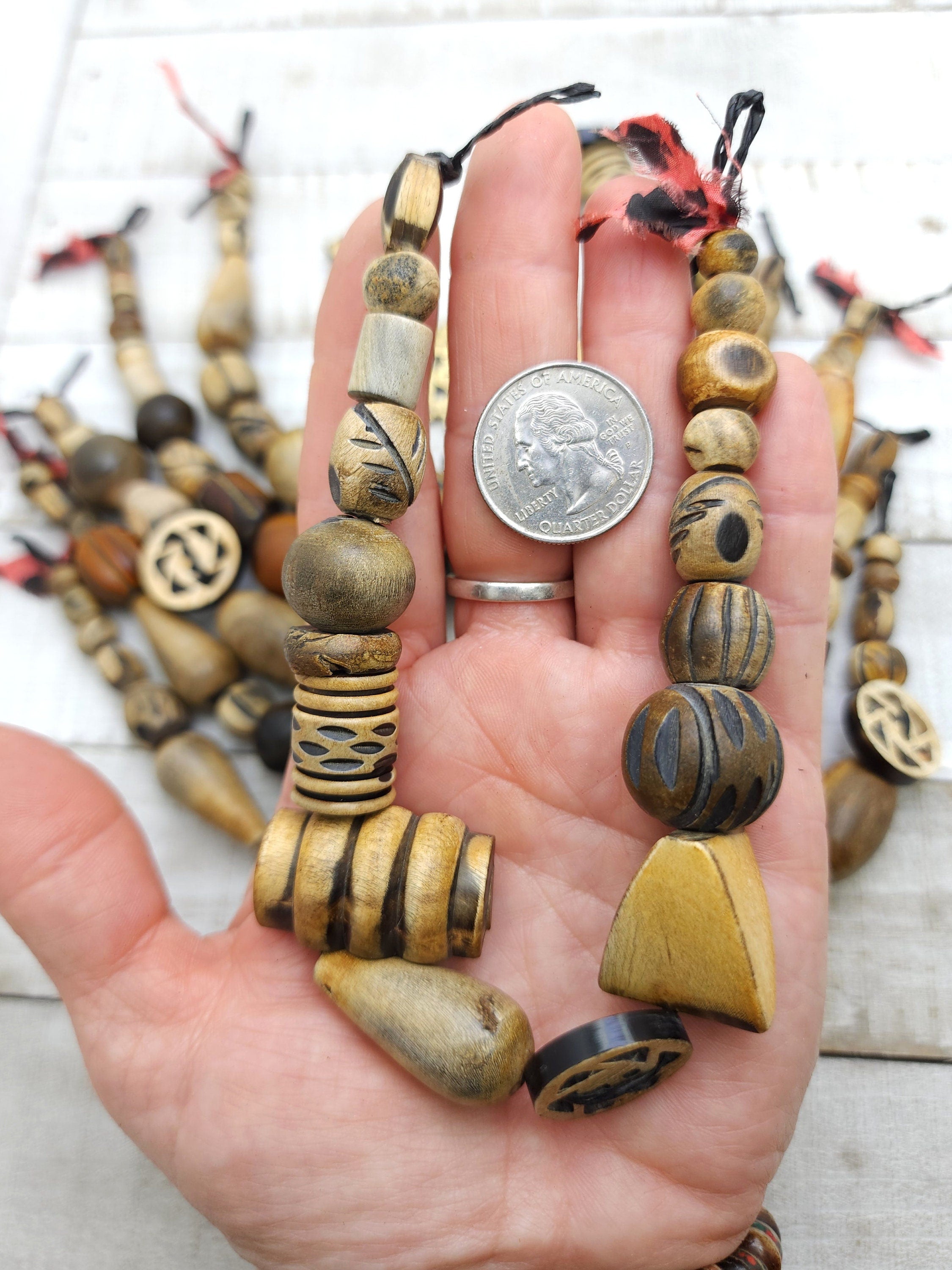 Hebra variable de cuentas de hueso de cuerno, 10", cuentas talladas, cuentas de hueso nativas y africanas, suministros para hacer joyas.