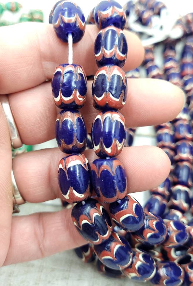 Small Chevron Style Beads, Strand With 10 Beads 13-14mm x 10-11mm / Indonesian Beads / Lampwork Beads / Thailand Beads / Jewelry Supplies.