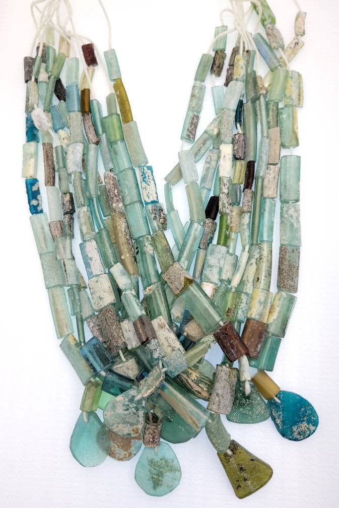 Wow Beautiful Excavated Very Old Roman Glass Speaks For Itself Its Age 2000 Years Old Strand 15 "/ Unique Roman Glass Hard To Find / Jewelry