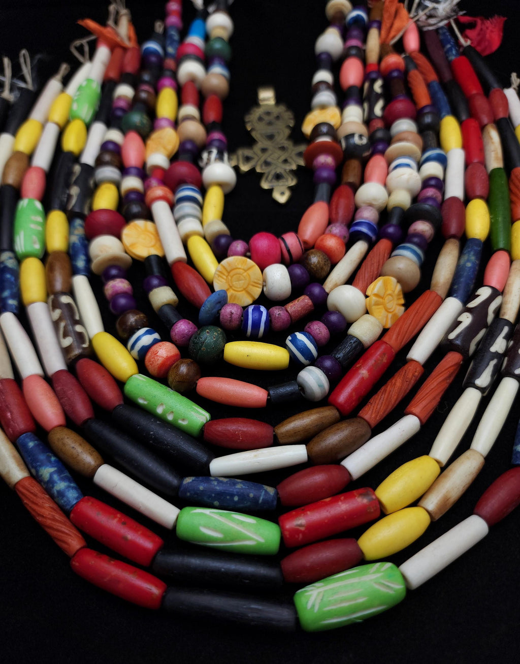 Great Mix Of Buffalo Bone Dyed Beads, Great Variety to create Jewelry, Jewelry Making Supplies, Option To Choose, Fun Beads.