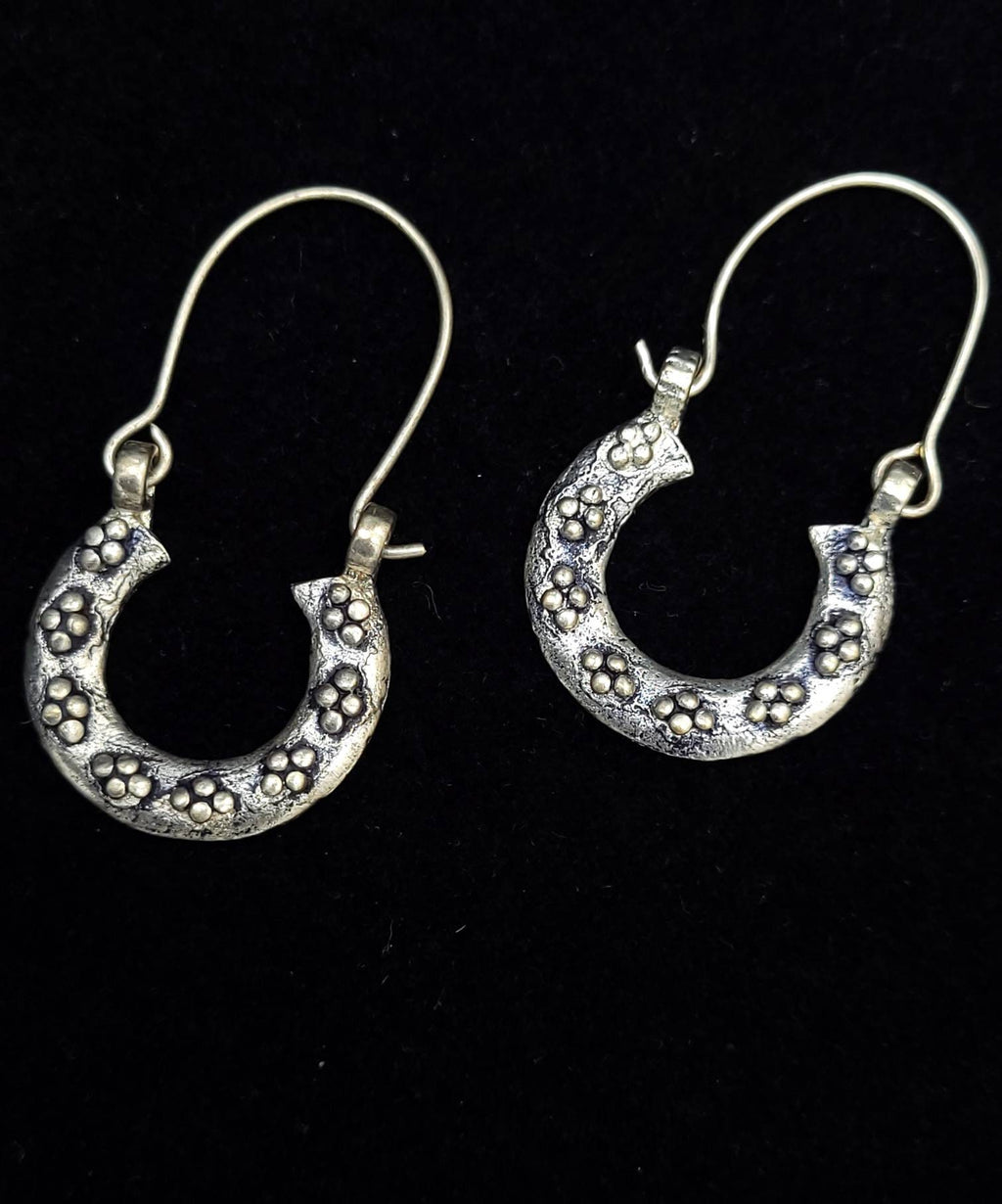 Beautiful Silver Afghan Earrings / Totally Handmade Jewelry / Afghanistan Jewelry.